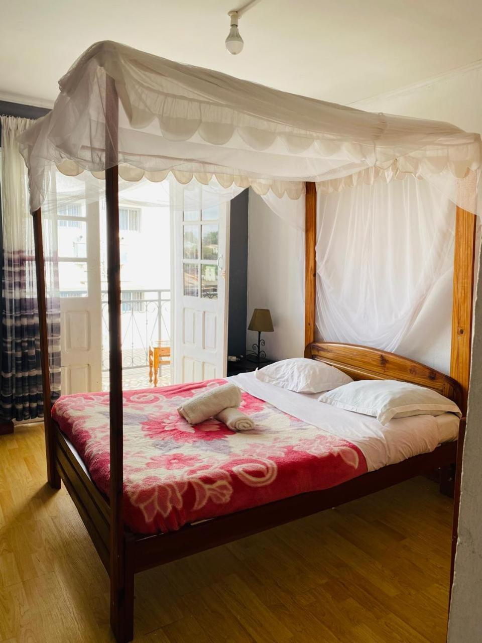 Chez Jeanne Chambre D'Hote أنتاناناريفو المظهر الخارجي الصورة
